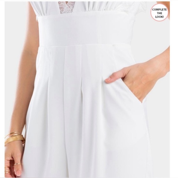 NWT Mi Ami Rayelle Ivory Lace Neck Jumpsuit - Picture 4 of 8